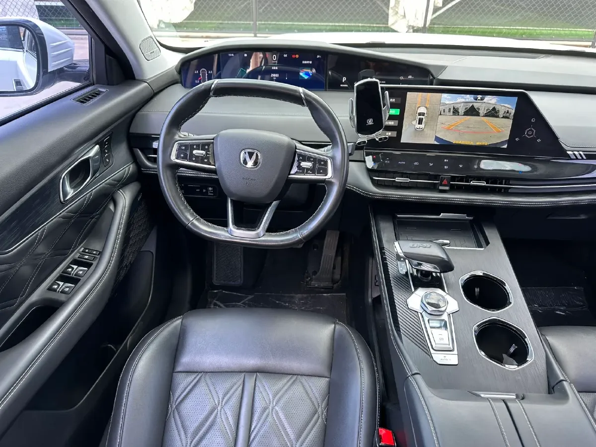 2023 ChangAn UNI-K 2.0T 233HP L4 8AT,autocango,china used car exporter,china ev exporter,chinese used car exporter,chinese used ev exporter