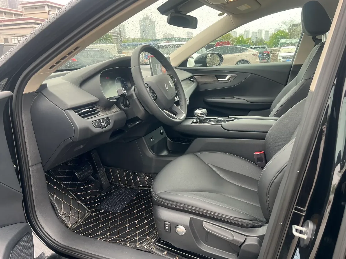 2021 HongQi E-QM5 BEV 54KWH,autocango,china used car exporter,china ev exporter,chinese used car exporter,chinese used ev exporter