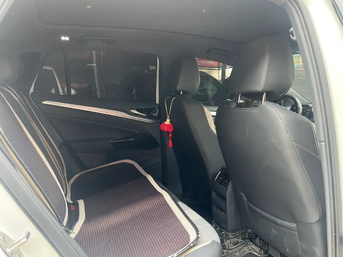 2022 Chevrolet Menlo BEV 61.1KWH,autocango,china used car exporter,china ev exporter,chinese used car exporter,chinese used ev exporter