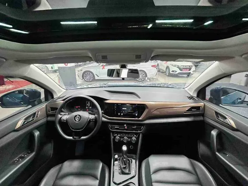 2021 Volkswagen Tharu 1.4T 150HP L4 7DCT,autocango,china used car exporter,china ev exporter,chinese used car exporter,chinese used ev exporter