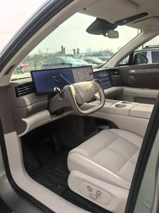 2026 IM LS6 REEV 155HP REEV,autocango,china used car exporter,china ev exporter,chinese used car exporter,chinese used ev exporter