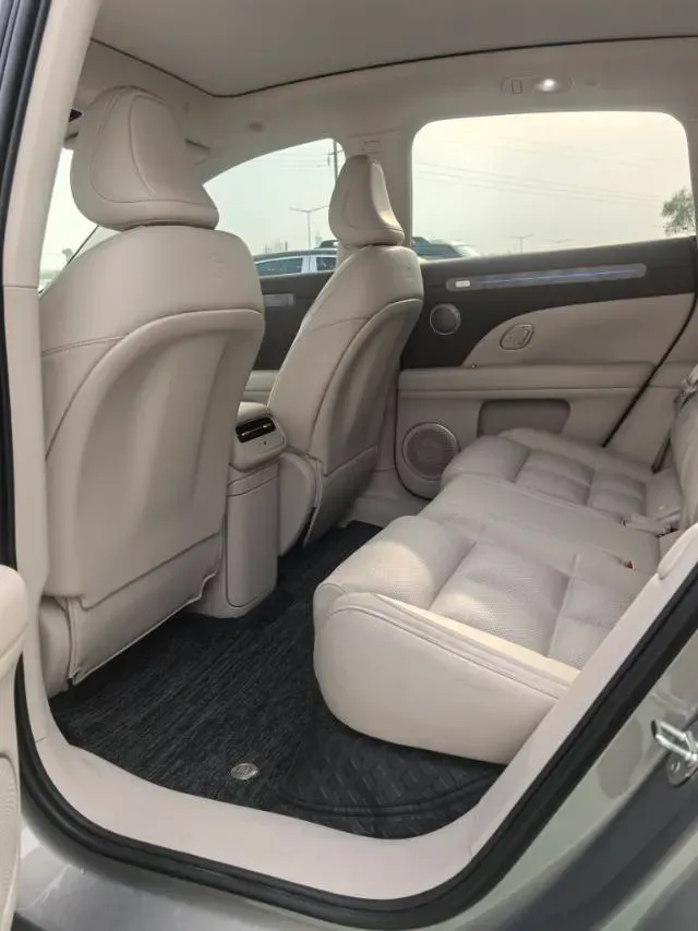 2026 IM LS6 REEV 155HP REEV,autocango,china used car exporter,china ev exporter,chinese used car exporter,chinese used ev exporter