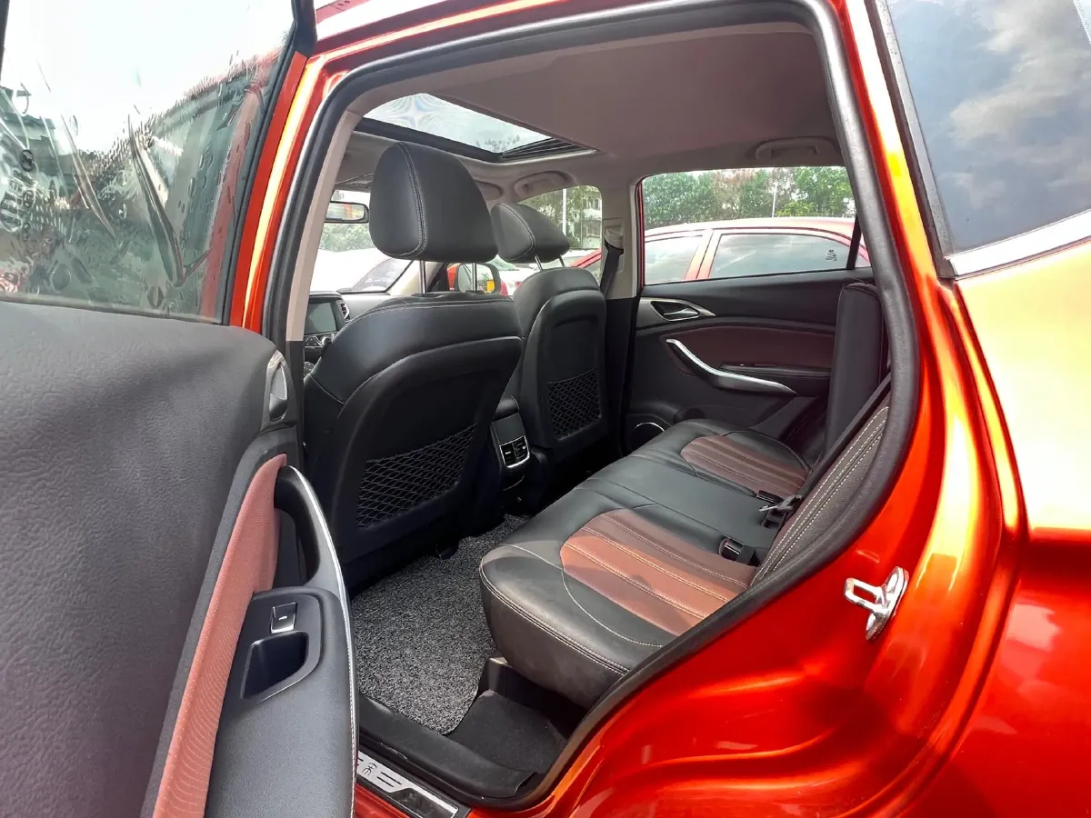 2018 BYD Song 1.5T 154HP L4 6DCT,autocango,china used car exporter,china ev exporter,chinese used car exporter,chinese used ev exporter