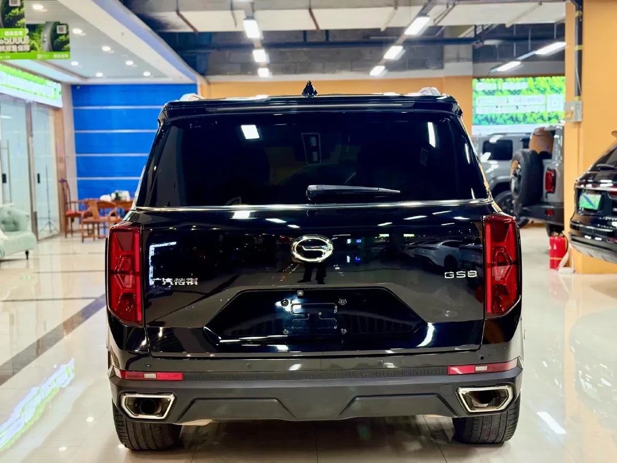 2022 GAC Trumpchi GS8 2.0T 252HP L4 8AT,autocango,china used car exporter,china ev exporter,chinese used car exporter,chinese used ev exporter