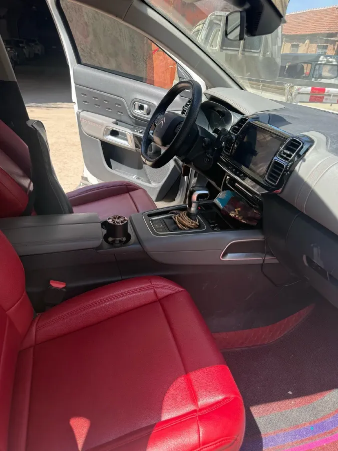 2020 Citroen C5 Aircross 1.6T 170HP L4 6AT,autocango,china used car exporter,china ev exporter,chinese used car exporter,chinese used ev exporter