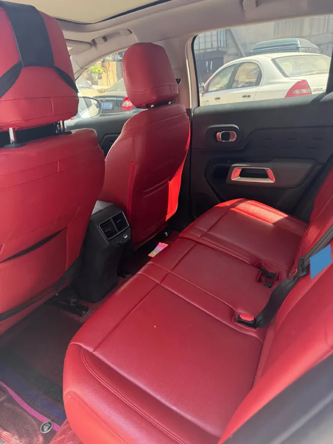 2020 Citroen C5 Aircross 1.6T 170HP L4 6AT,autocango,china used car exporter,china ev exporter,chinese used car exporter,chinese used ev exporter