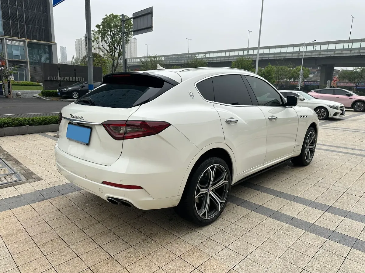 2018 Jaguar XJ 3.0T 340HP V6 8AT,autocango,china used car exporter,china ev exporter,chinese used car exporter,chinese used ev exporter