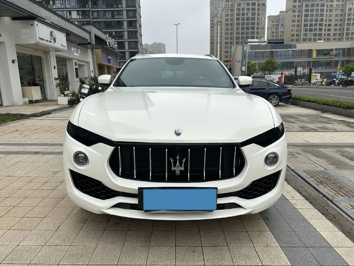 2018 Jaguar XJ 3.0T 340HP V6 8AT,autocango,china used car exporter,china ev exporter,chinese used car exporter,chinese used ev exporter