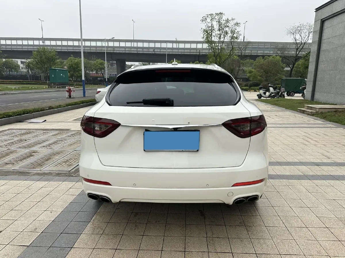 2018 Jaguar XJ 3.0T 340HP V6 8AT,autocango,china used car exporter,china ev exporter,chinese used car exporter,chinese used ev exporter