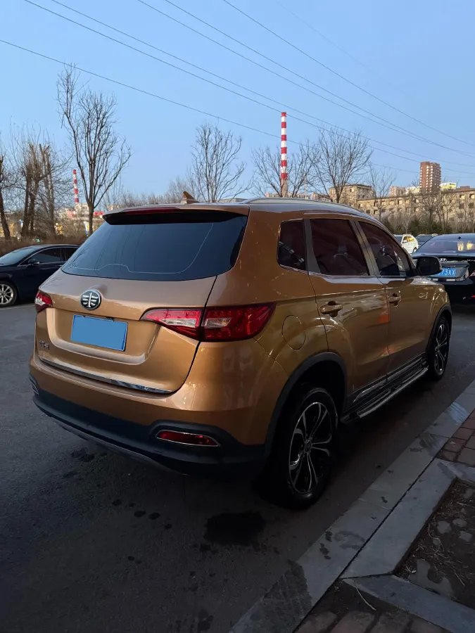 2017 FAW Senia R7 1.6L 116HP L4 6AT,autocango,china used car exporter,china ev exporter,chinese used car exporter,chinese used ev exporter