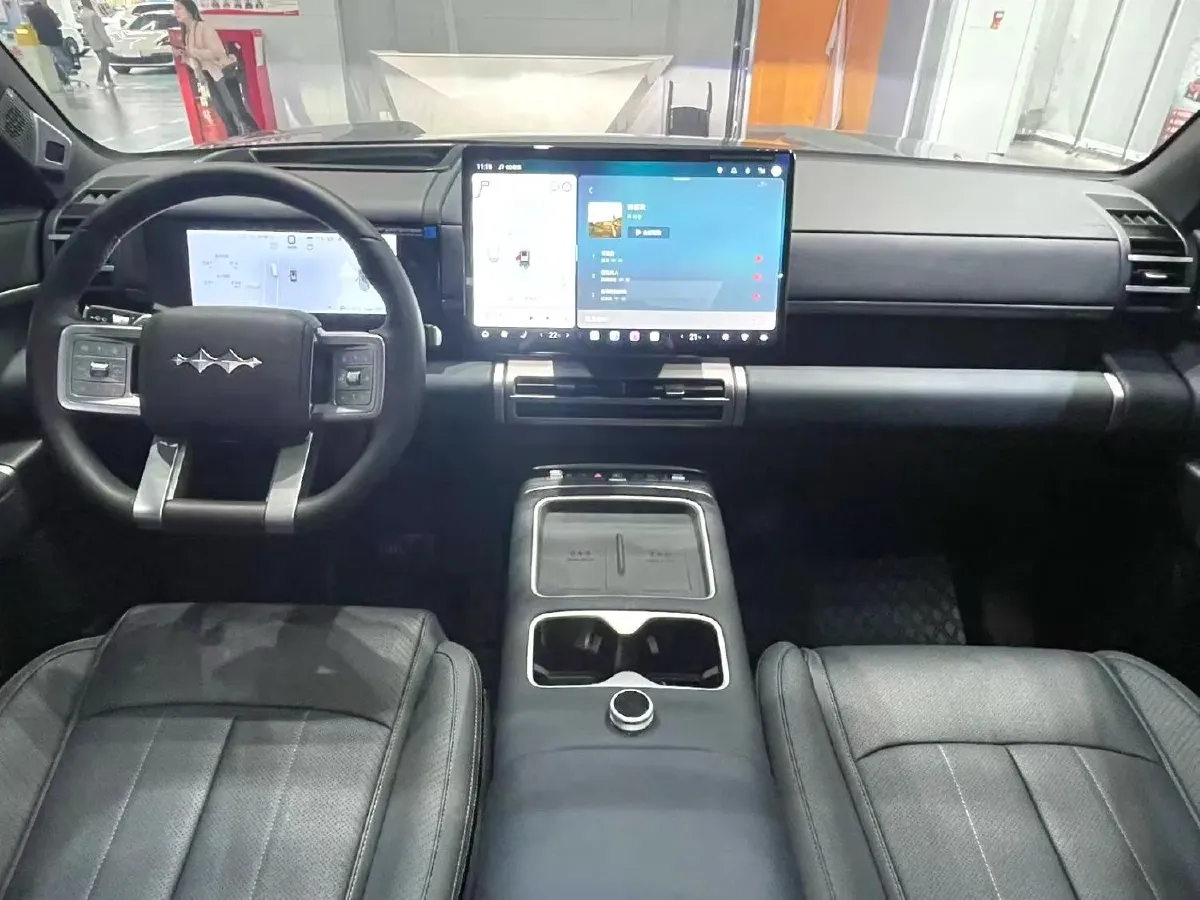 2025 FangChengBao Tai 7 1.5T 156HP L4 E-CVT PHEV,autocango,china used car exporter,china ev exporter,chinese used car exporter,chinese used ev exporter