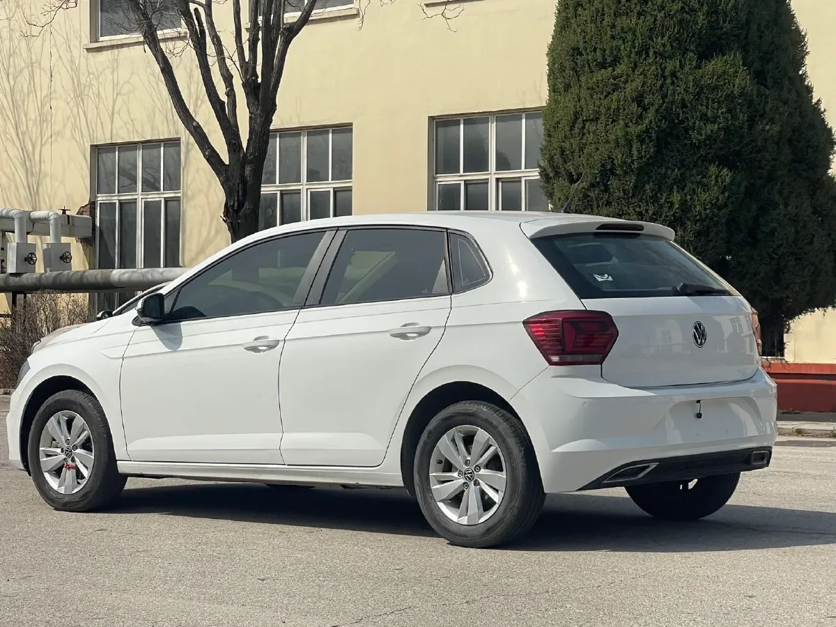 2023 Volkswagen Polo 1.5L 110HP L4 6AT,autocango,china used car exporter,china ev exporter,chinese used car exporter,chinese used ev exporter