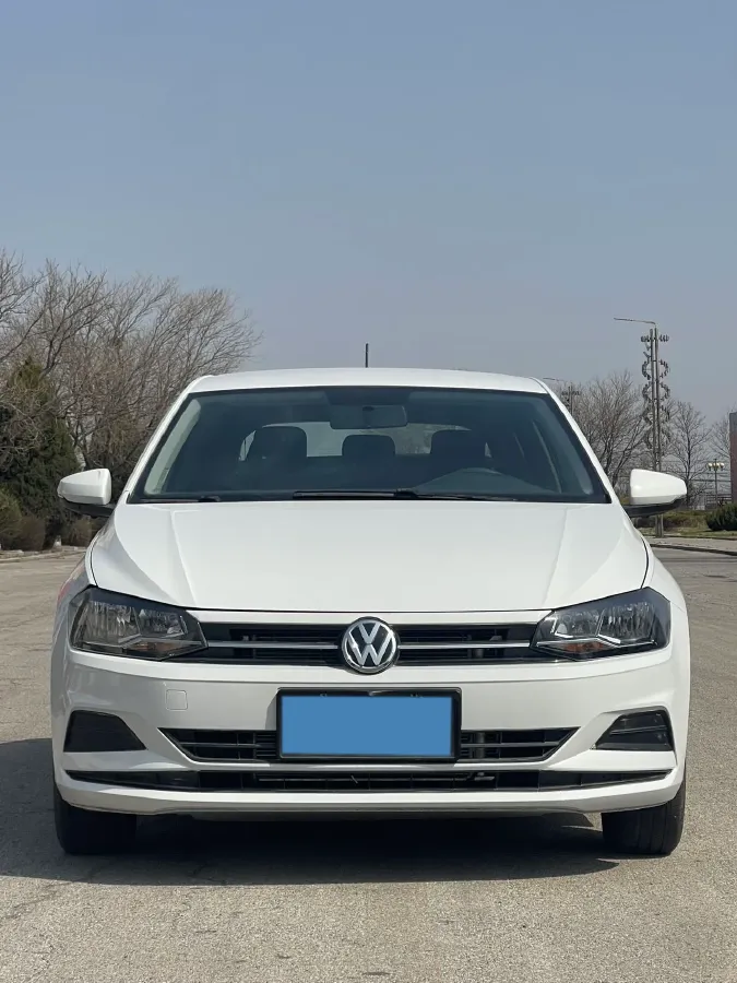 2023 Volkswagen Polo 1.5L 110HP L4 6AT,autocango,china used car exporter,china ev exporter,chinese used car exporter,chinese used ev exporter