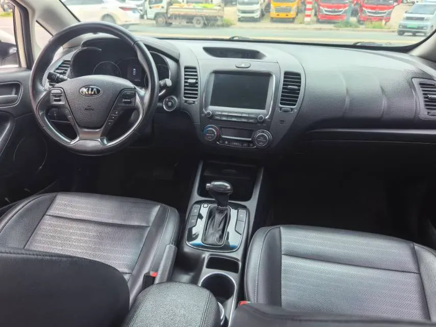 2017 Kia K3 1.6L 128HP L4 6AT,autocango,china used car exporter,china ev exporter,chinese used car exporter,chinese used ev exporter