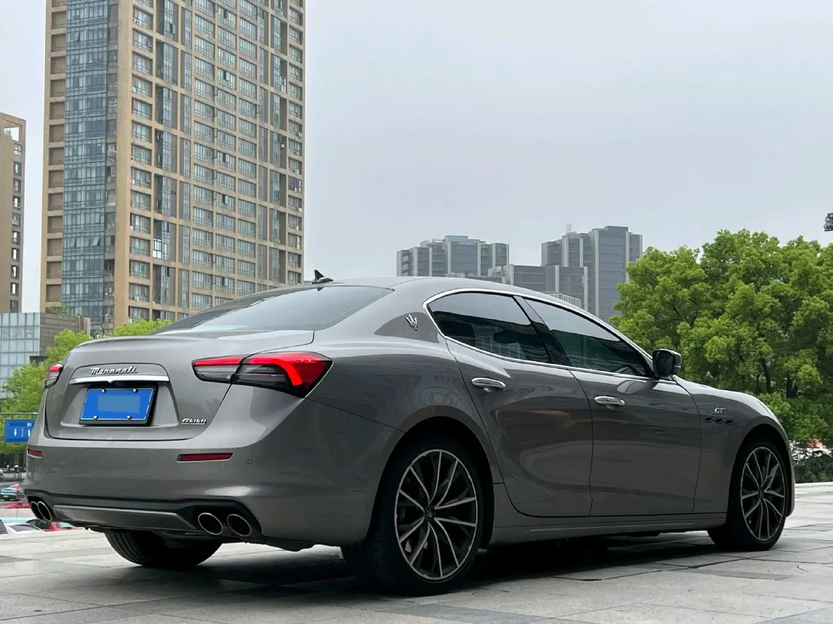 2022 Audi Q7 2.0T 245HP L4 8AT,autocango,china used car exporter,china ev exporter,chinese used car exporter,chinese used ev exporter