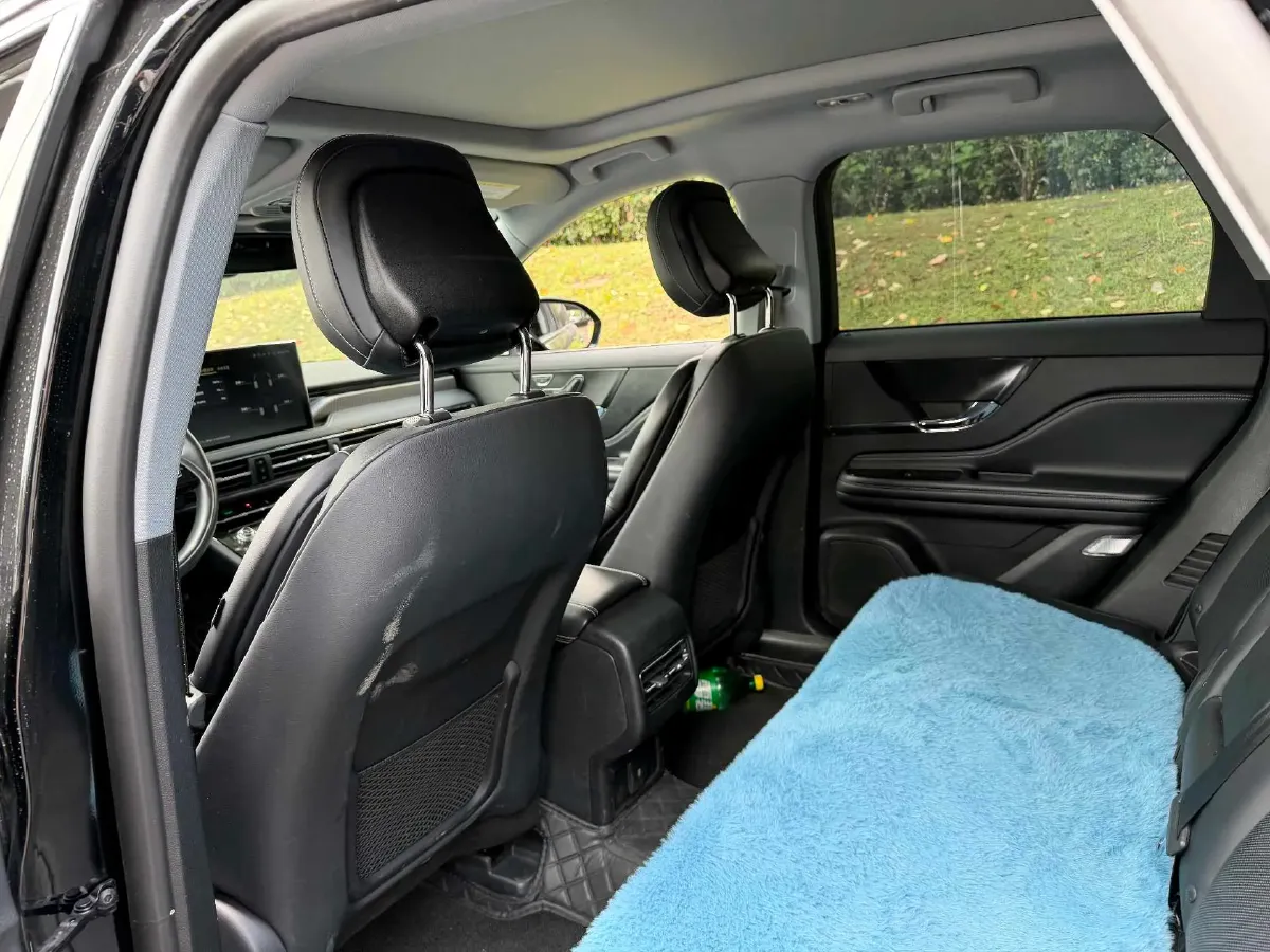 2022 Lincoln Corsair 2.0T 245HP L4 8AT,autocango,china used car exporter,china ev exporter,chinese used car exporter,chinese used ev exporter