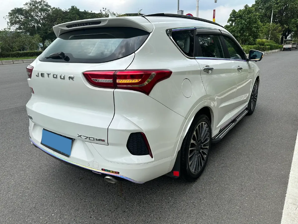2020 Jetour X70 1.5T 156HP L4 6DCT,autocango,china used car exporter,china ev exporter,chinese used car exporter,chinese used ev exporter