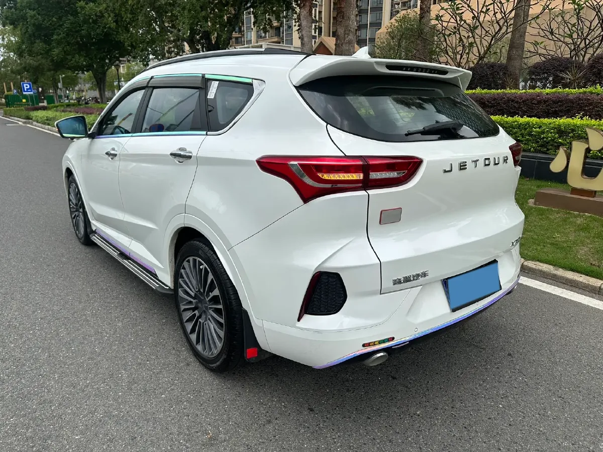 2020 Jetour X70 1.5T 156HP L4 6DCT,autocango,china used car exporter,china ev exporter,chinese used car exporter,chinese used ev exporter