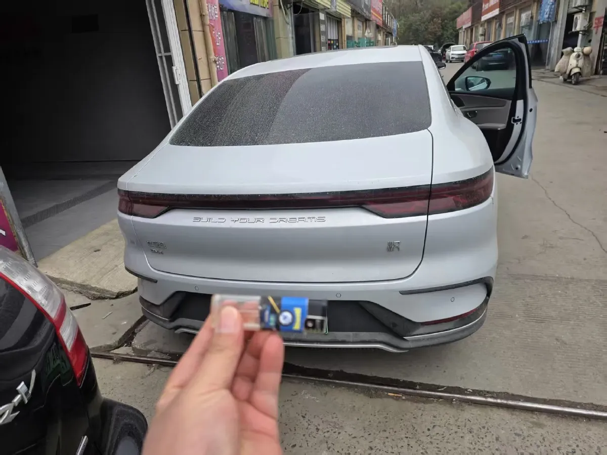 2025 BYD Han 1.5T 156HP L4 E-CVT PHEV,autocango,china used car exporter,china ev exporter,chinese used car exporter,chinese used ev exporter