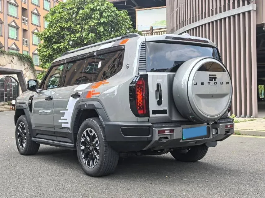 2025 Jetour Zongheng G700 2.0T 211HP L4 2DHT PHEV,autocango,china used car exporter,china ev exporter,chinese used car exporter,chinese used ev exporter