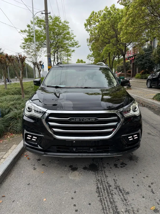 2019 Jetour X90 1.6T 197HP L4 7DCT,autocango,china used car exporter,china ev exporter,chinese used car exporter,chinese used ev exporter