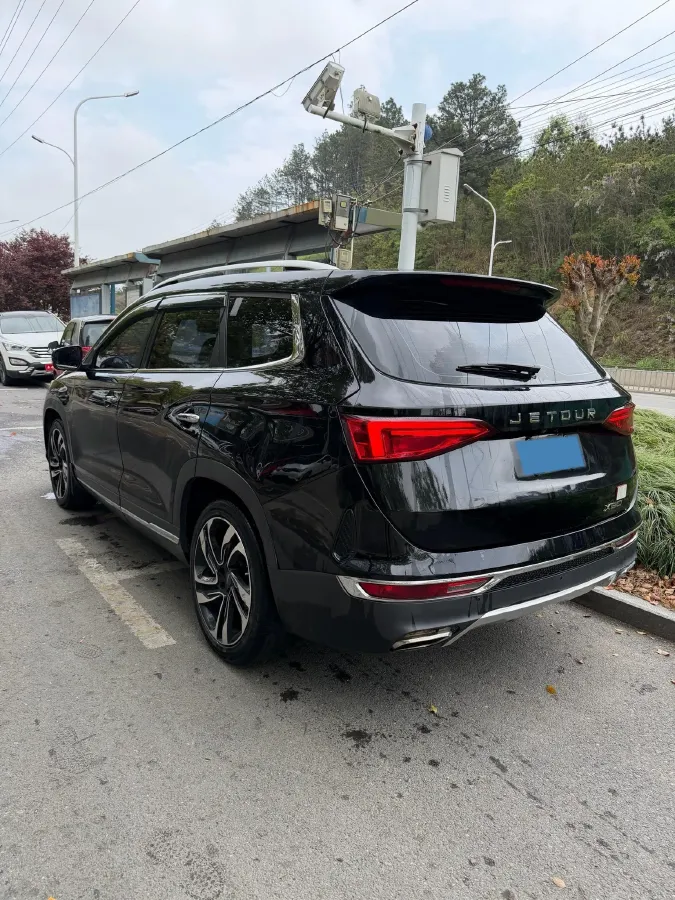 2019 Jetour X90 1.6T 197HP L4 7DCT,autocango,china used car exporter,china ev exporter,chinese used car exporter,chinese used ev exporter