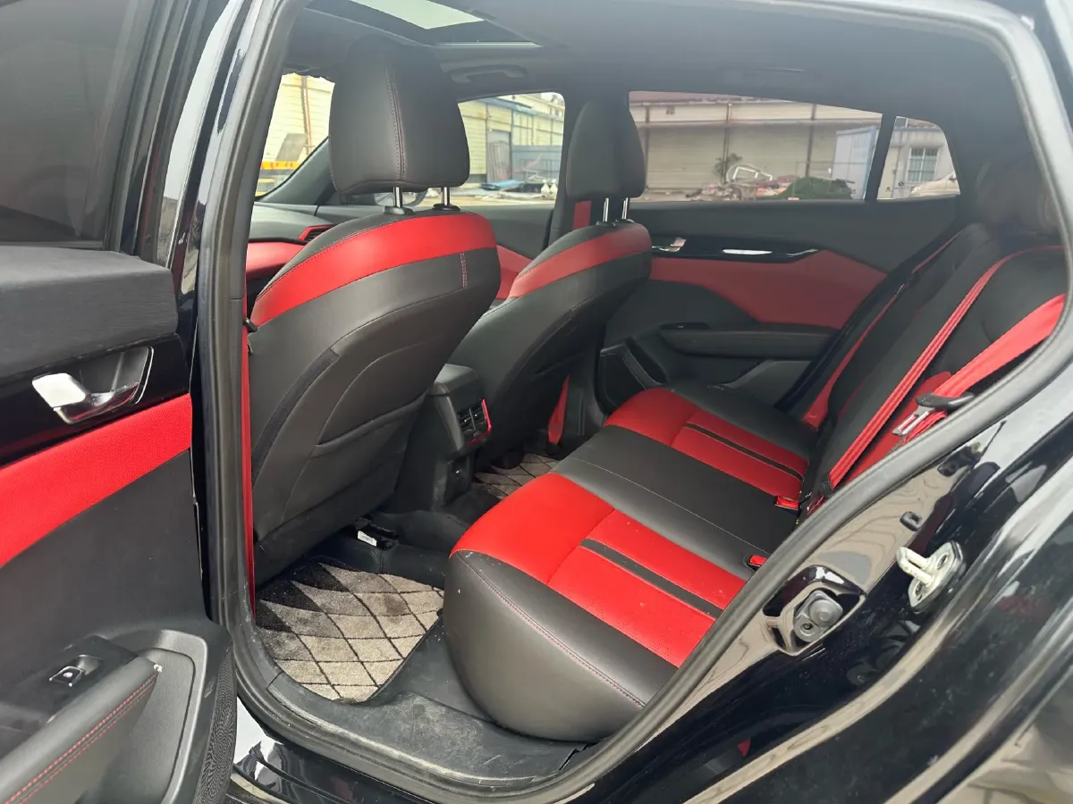 2021 DongFeng Aeolus YiXuan 1.5T 150HP L4 6DCT,autocango,china used car exporter,china ev exporter,chinese used car exporter,chinese used ev exporter