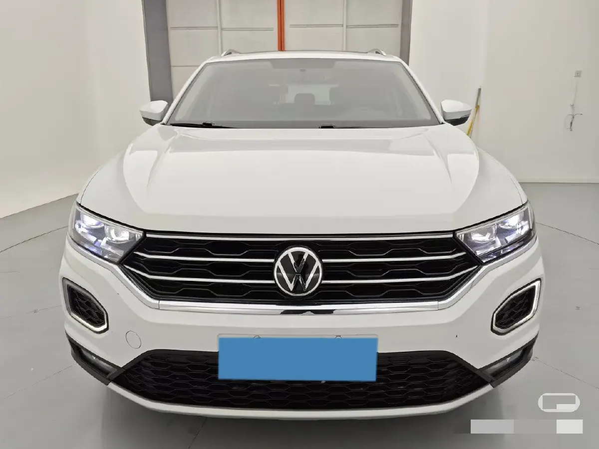 2022 Volkswagen T-Roc 1.4T 150HP L4 7DCT,autocango,china used car exporter,china ev exporter,chinese used car exporter,chinese used ev exporter