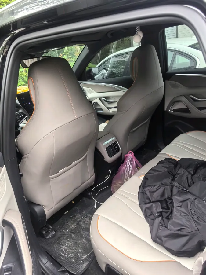 2024 BYD Song Pro 1.5L 110HP L4 E-CVT PHEV 18.3KWH,autocango,china used car exporter,china ev exporter,chinese used car exporter,chinese used ev exporter