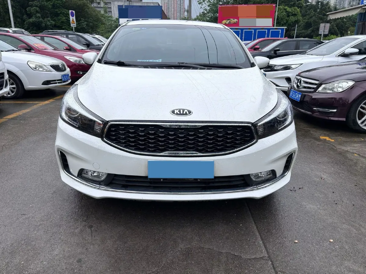 2016 Kia K3 1.6L 128HP L4 6MT,autocango,china used car exporter,china ev exporter,chinese used car exporter,chinese used ev exporter