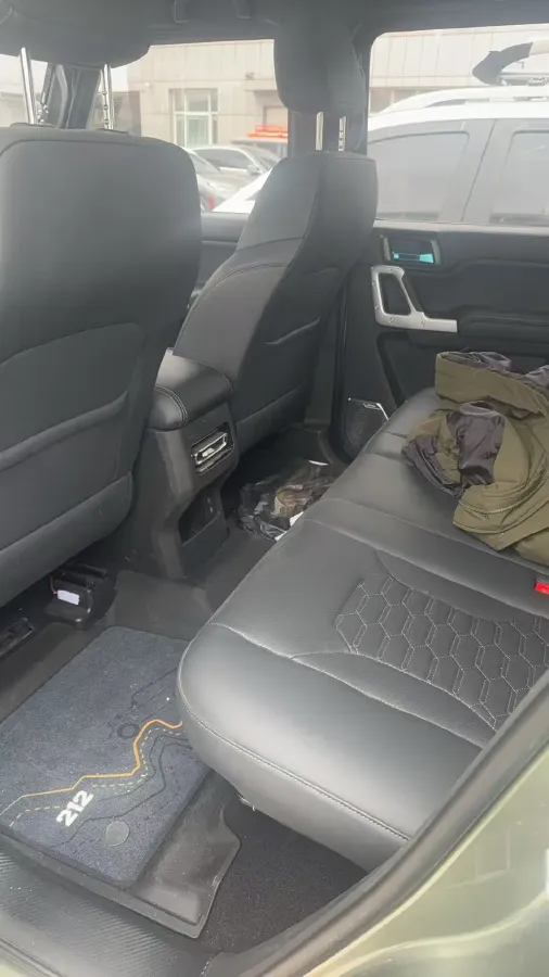 2024 212 212 T01 2.0T 252HP L4 8AT,autocango,china used car exporter,china ev exporter,chinese used car exporter,chinese used ev exporter