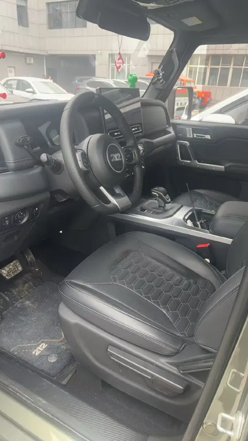 2024 212 212 T01 2.0T 252HP L4 8AT,autocango,china used car exporter,china ev exporter,chinese used car exporter,chinese used ev exporter