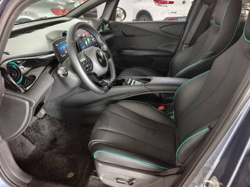 2024 BYD Dolphin BEV 44.928KWH,autocango,china used car exporter,china ev exporter,chinese used car exporter,chinese used ev exporter