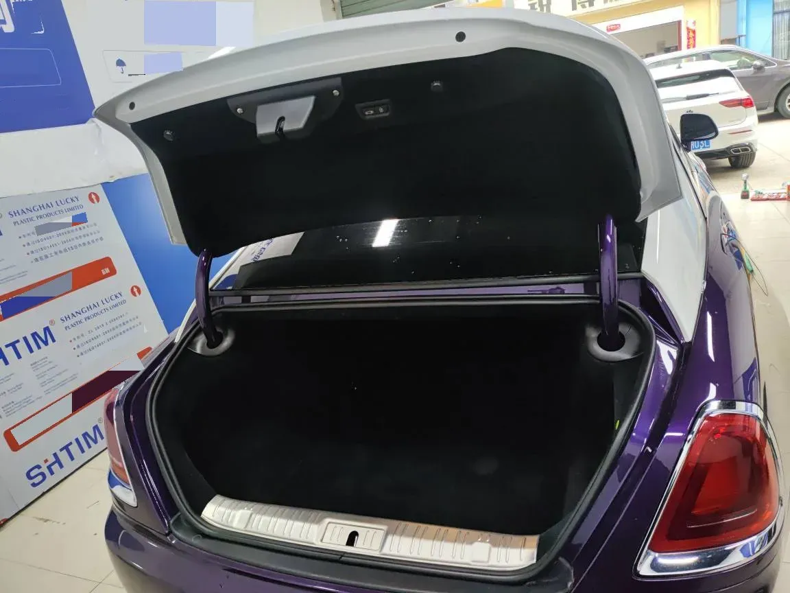 2017 Rolls-Royce Wraith 6.6T 632HP V12 8AT,autocango,china used car exporter,china ev exporter,chinese used car exporter,chinese used ev exporter