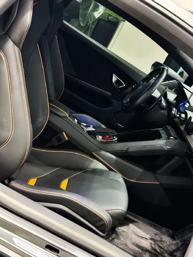 2020 Lamborghini Huracán 5.2L 611HP V10 7DCT,autocango,china used car exporter,china ev exporter,chinese used car exporter,chinese used ev exporter