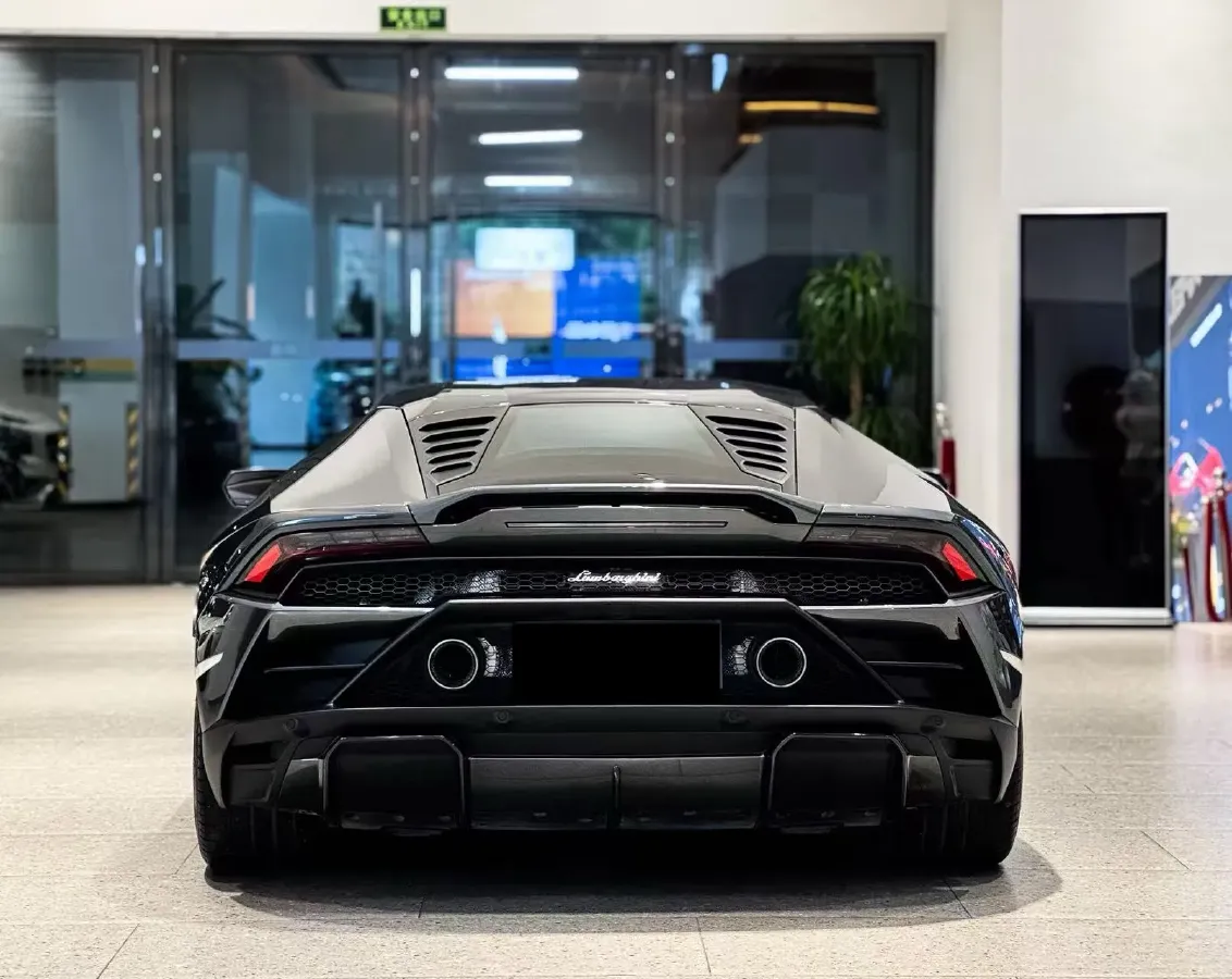 2020 Lamborghini Huracán 5.2L 611HP V10 7DCT,autocango,china used car exporter,china ev exporter,chinese used car exporter,chinese used ev exporter