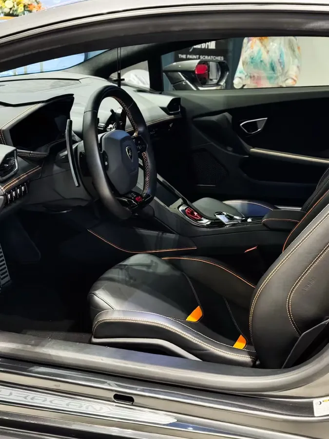 2020 Lamborghini Huracán 5.2L 611HP V10 7DCT,autocango,china used car exporter,china ev exporter,chinese used car exporter,chinese used ev exporter