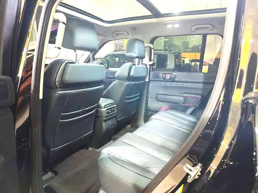 2023 FangChengBao Bao 5 1.5T 194HP L4 E-CVT PHEV 31.8KWH,autocango,china used car exporter,china ev exporter,chinese used car exporter,chinese used ev exporter