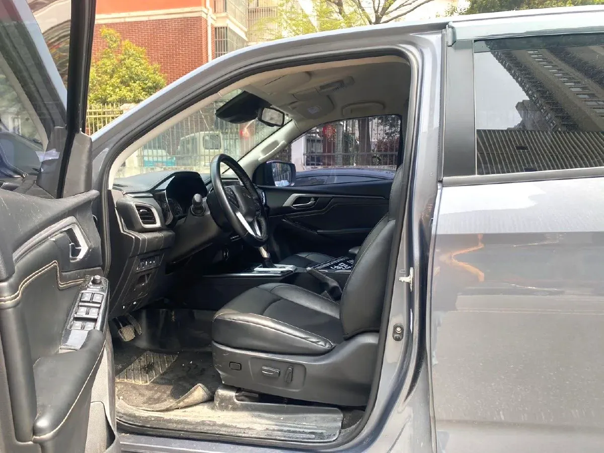 2021 Isuzu D-MAX 1.9T 163HP L4 6AT,autocango,china used car exporter,china ev exporter,chinese used car exporter,chinese used ev exporter