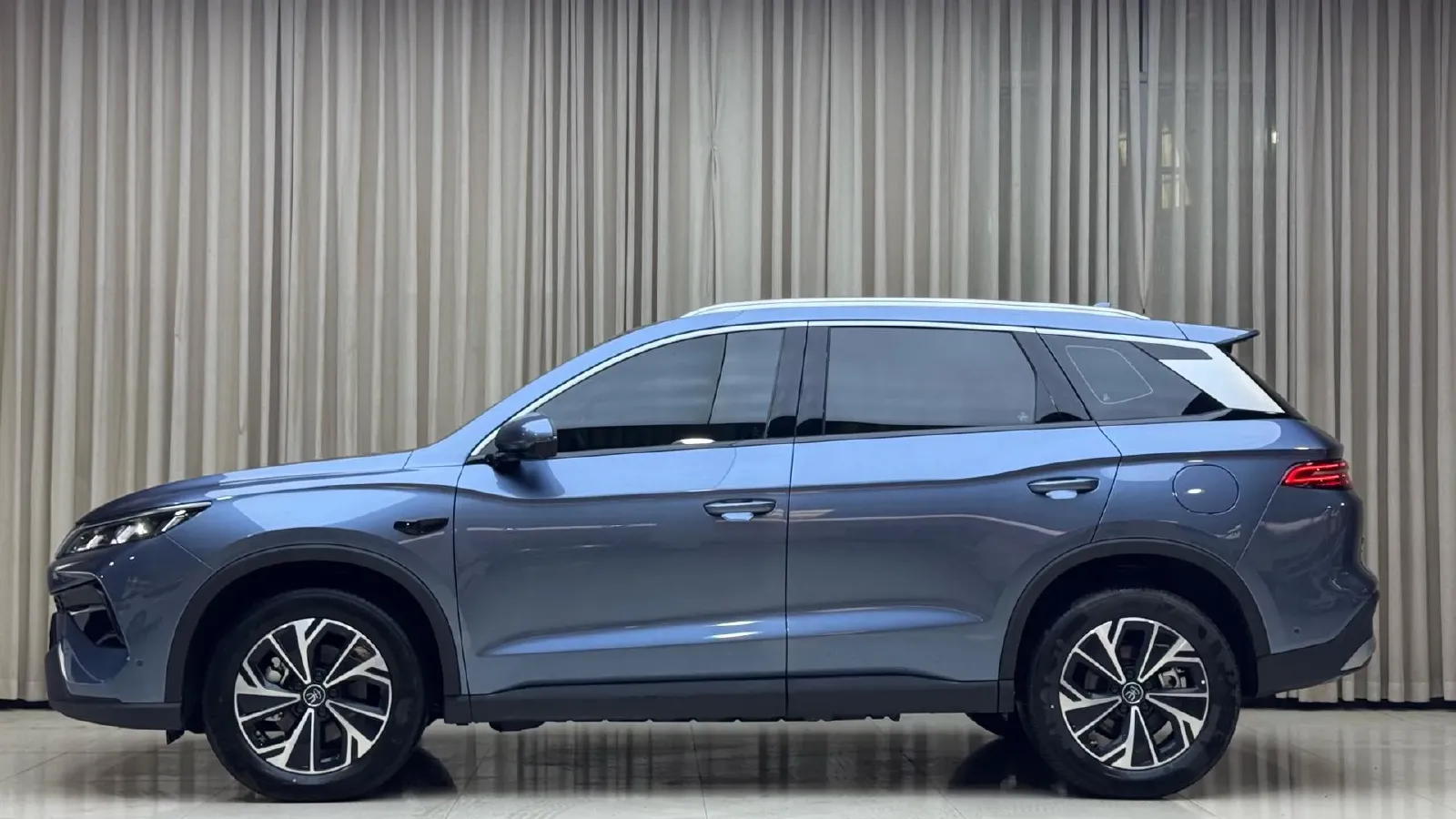 2025 BYD Song Pro 1.5L 101HP L4 E-CVT PHEV 12.9KWH,autocango,china used car exporter,china ev exporter,chinese used car exporter,chinese used ev exporter