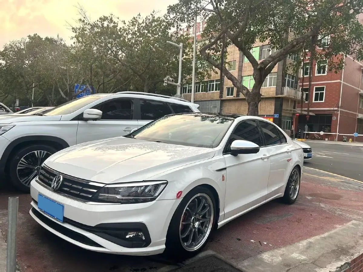 2019 Volkswagen Lamando 1.4T 131HP L4 7DCT,autocango,china used car exporter,china ev exporter,chinese used car exporter,chinese used ev exporter