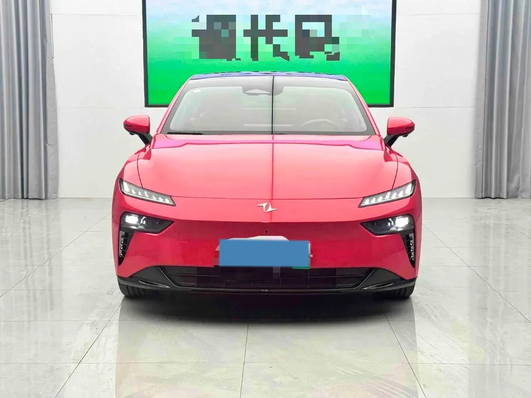 2024 DongFeng eπ eπ007 REEV 105HP REEV 28.4KWH,autocango,china used car exporter,china ev exporter,chinese used car exporter,chinese used ev exporter