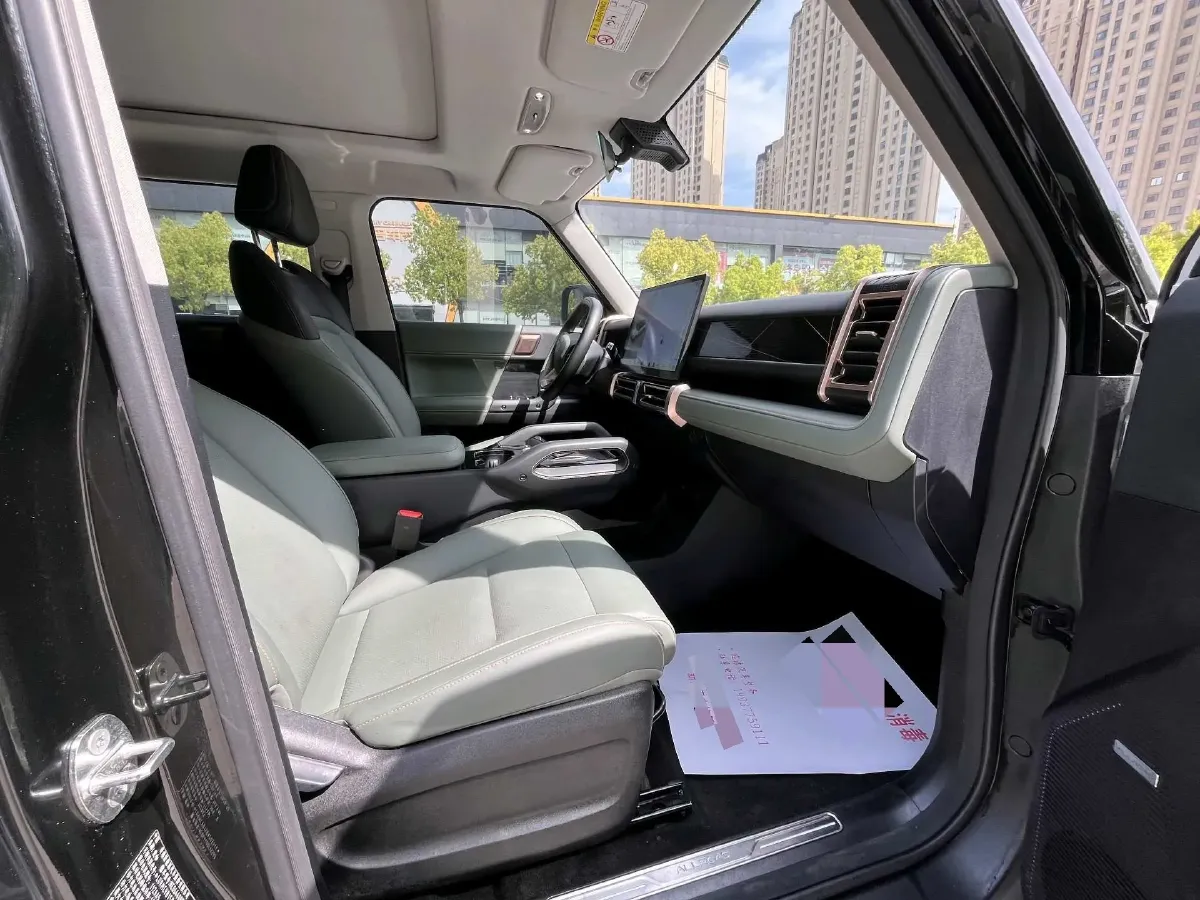 2024 JMC DaDao 2.3T 245HP L4 8AT,autocango,china used car exporter,china ev exporter,chinese used car exporter,chinese used ev exporter