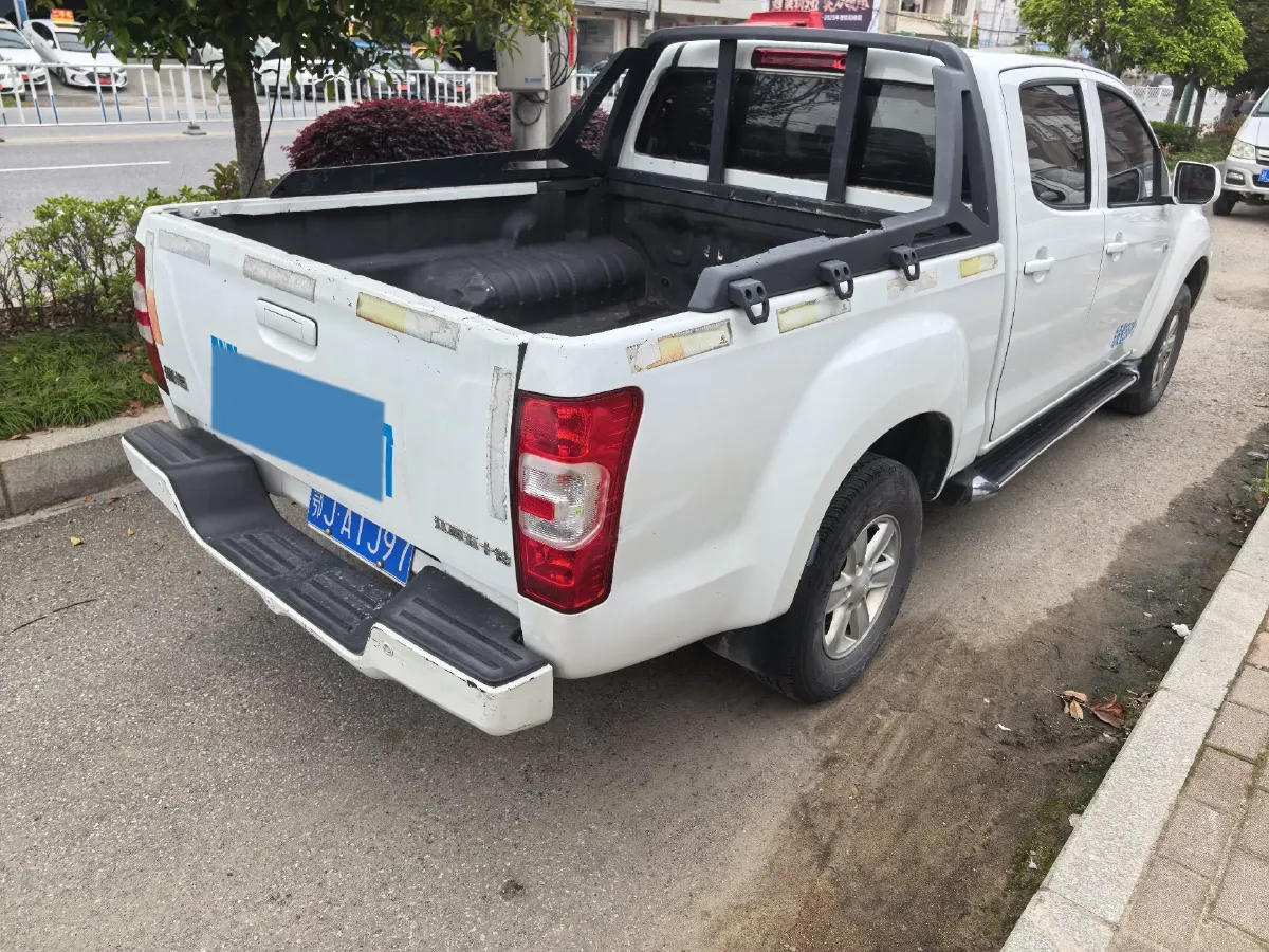 2020 Isuzu Jim 2.8T 120HP L4 5MT,autocango,china used car exporter,china ev exporter,chinese used car exporter,chinese used ev exporter