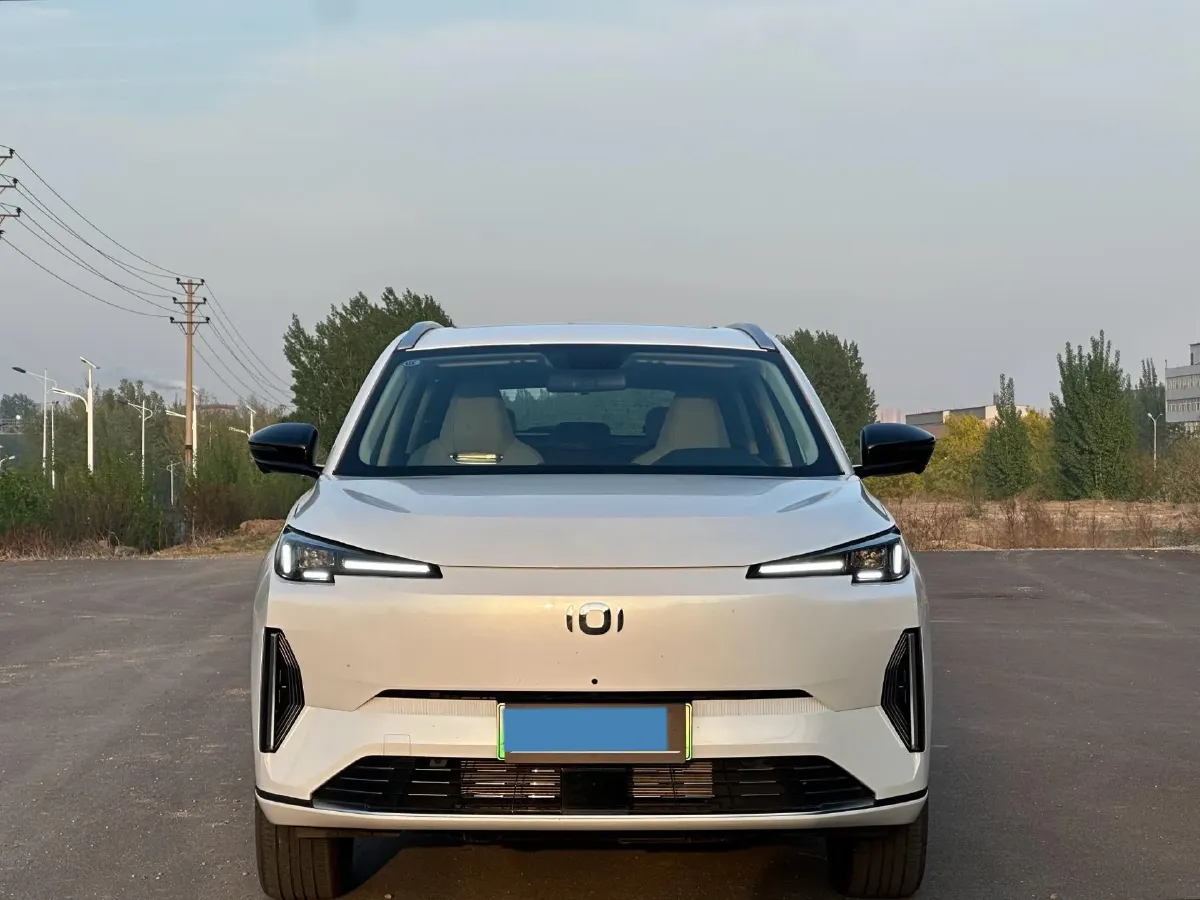 2023 Venucia Grand V DD-i 1.5T 163HP L4 E-CVT PHEV 18.4KWH,autocango,china used car exporter,china ev exporter,chinese used car exporter,chinese used ev exporter