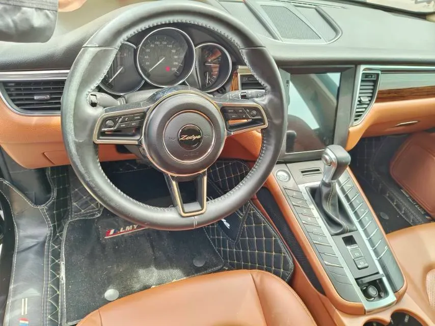 2017 Zotye SR9 2.0T 190HP L4 6DCT,autocango,china used car exporter,china ev exporter,chinese used car exporter,chinese used ev exporter