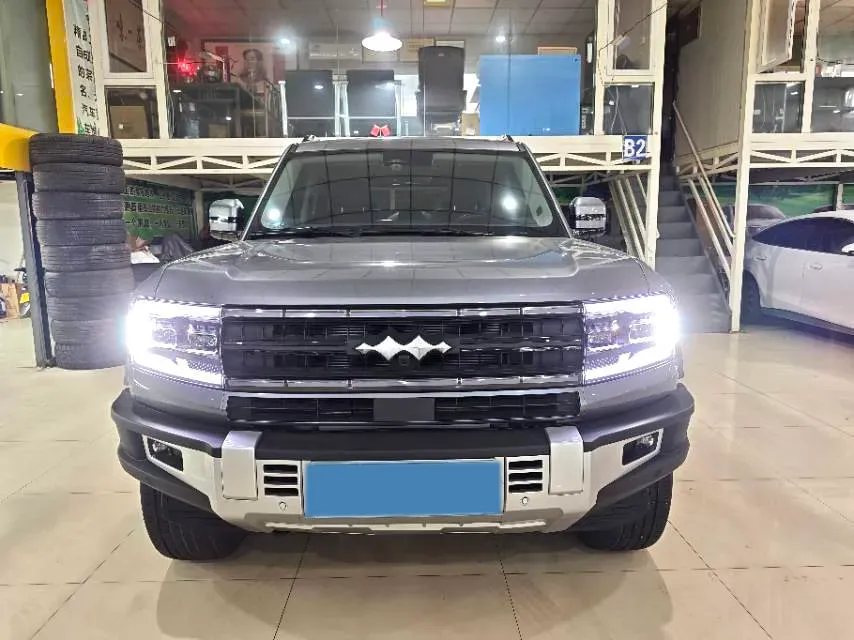 2023 FangChengBao Bao 5 1.5T 194HP L4 E-CVT PHEV 31.8KWH,autocango,china used car exporter,china ev exporter,chinese used car exporter,chinese used ev exporter