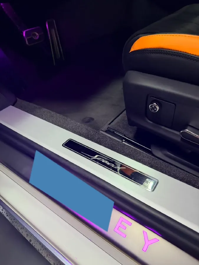 2025 Bentley Continental 4.0T 600HP V8 8DCT PHEV 25.9KWH,autocango,china used car exporter,china ev exporter,chinese used car exporter,chinese used ev exporter