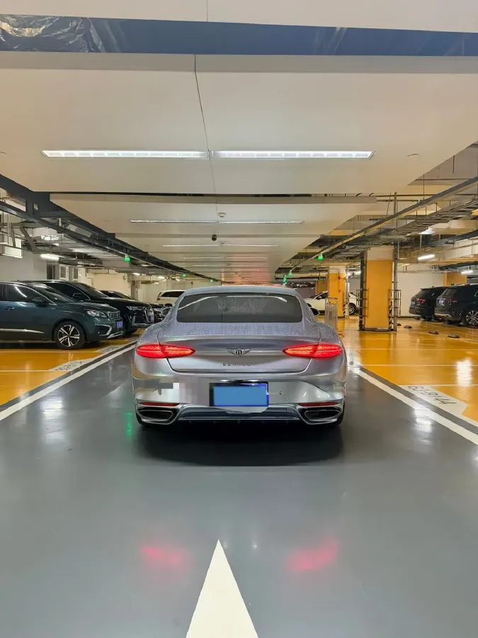 2025 Bentley Continental 4.0T 600HP V8 8DCT PHEV 25.9KWH,autocango,china used car exporter,china ev exporter,chinese used car exporter,chinese used ev exporter