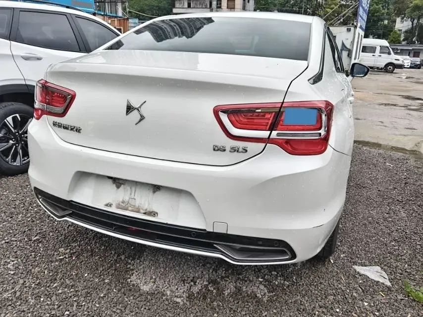 2016 DS 5LS 1.6T 167HP L4 6AT,autocango,china used car exporter,china ev exporter,chinese used car exporter,chinese used ev exporter